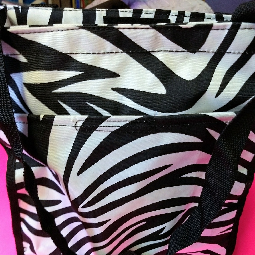 Zebra catch all zippered bag! Book, picnic, gym! - Picture 3 of 7